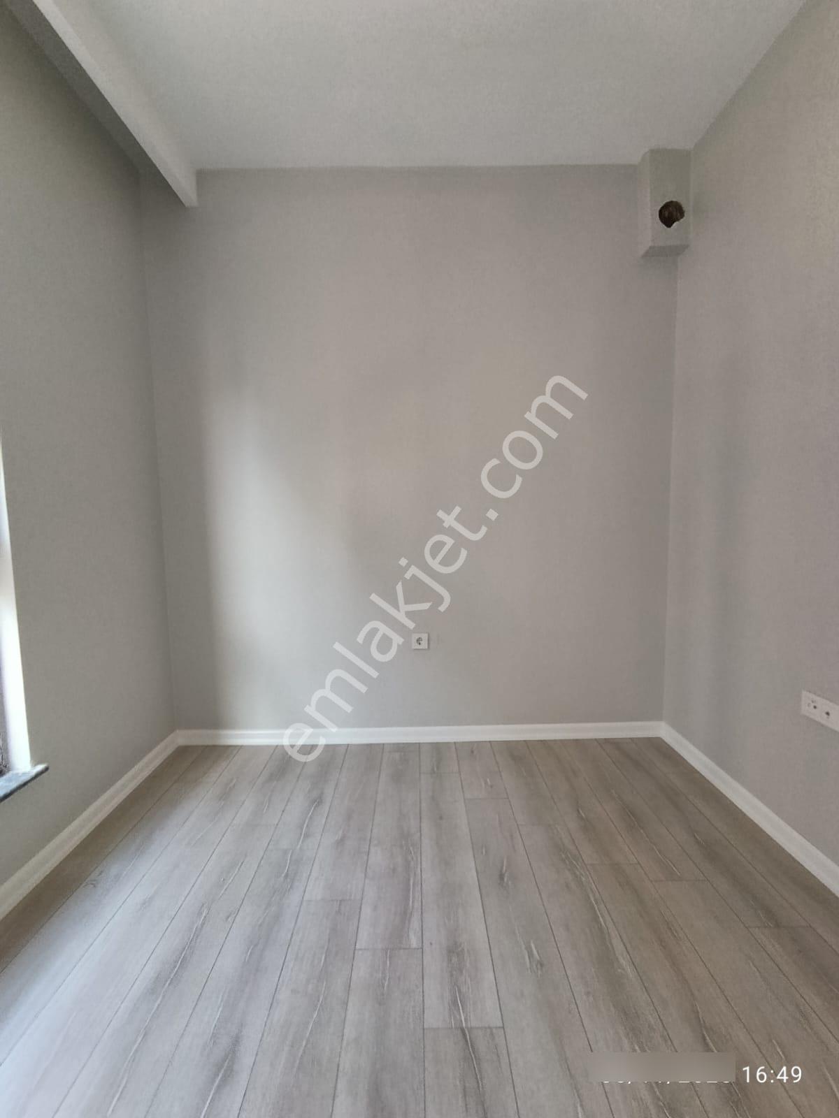 Çamlıca Mahallesinde Özel Garajlı Sıfır 2+1 Daire - Görsel 9