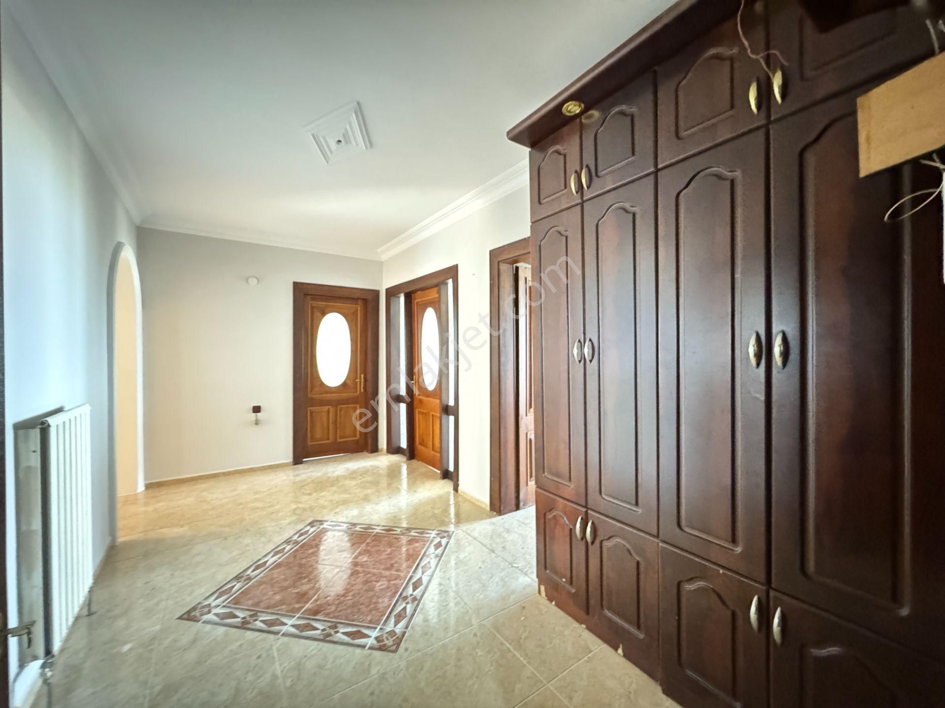 Trabzon 1 Nolu Beşirli Mahallesi Deniz Manzaralı 3.5+1 Kiralık Konut - Görsel 6