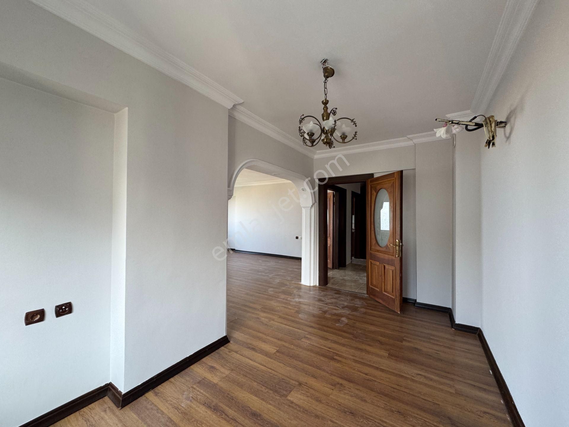 Trabzon 1 Nolu Beşirli Mahallesi Deniz Manzaralı 3.5+1 Kiralık Konut - Görsel 22