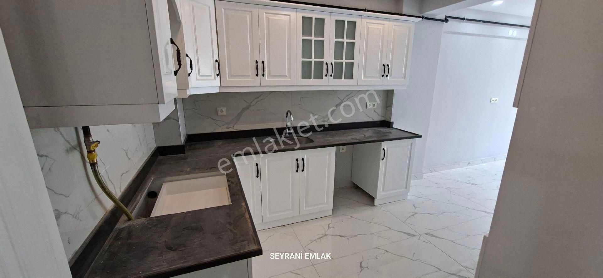 Develi Çarşı Merkezinde Satılık 3+1 Çok Geniş Orta Kat - Görsel 5