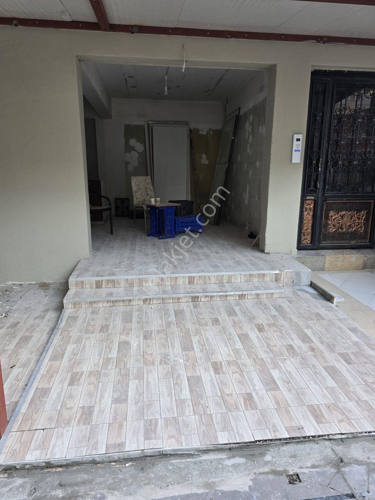 Balçovada Ata Cad. Yan Sokağı 20 M.kare Kiralık Dükkan - Görsel 6