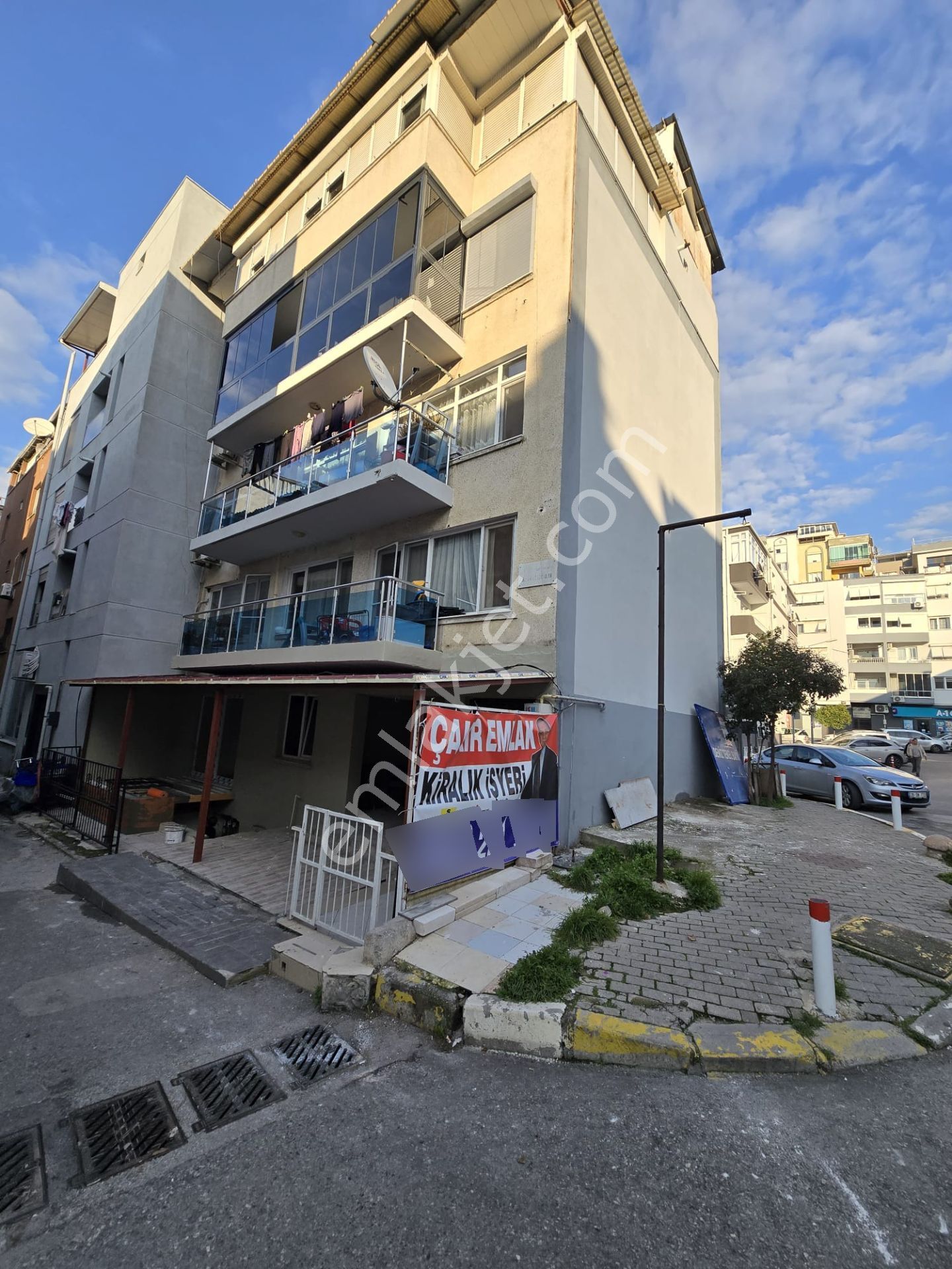 Balçovada Ata Cad. Yan Sokağı 20 M.kare Kiralık Dükkan - Görsel 4