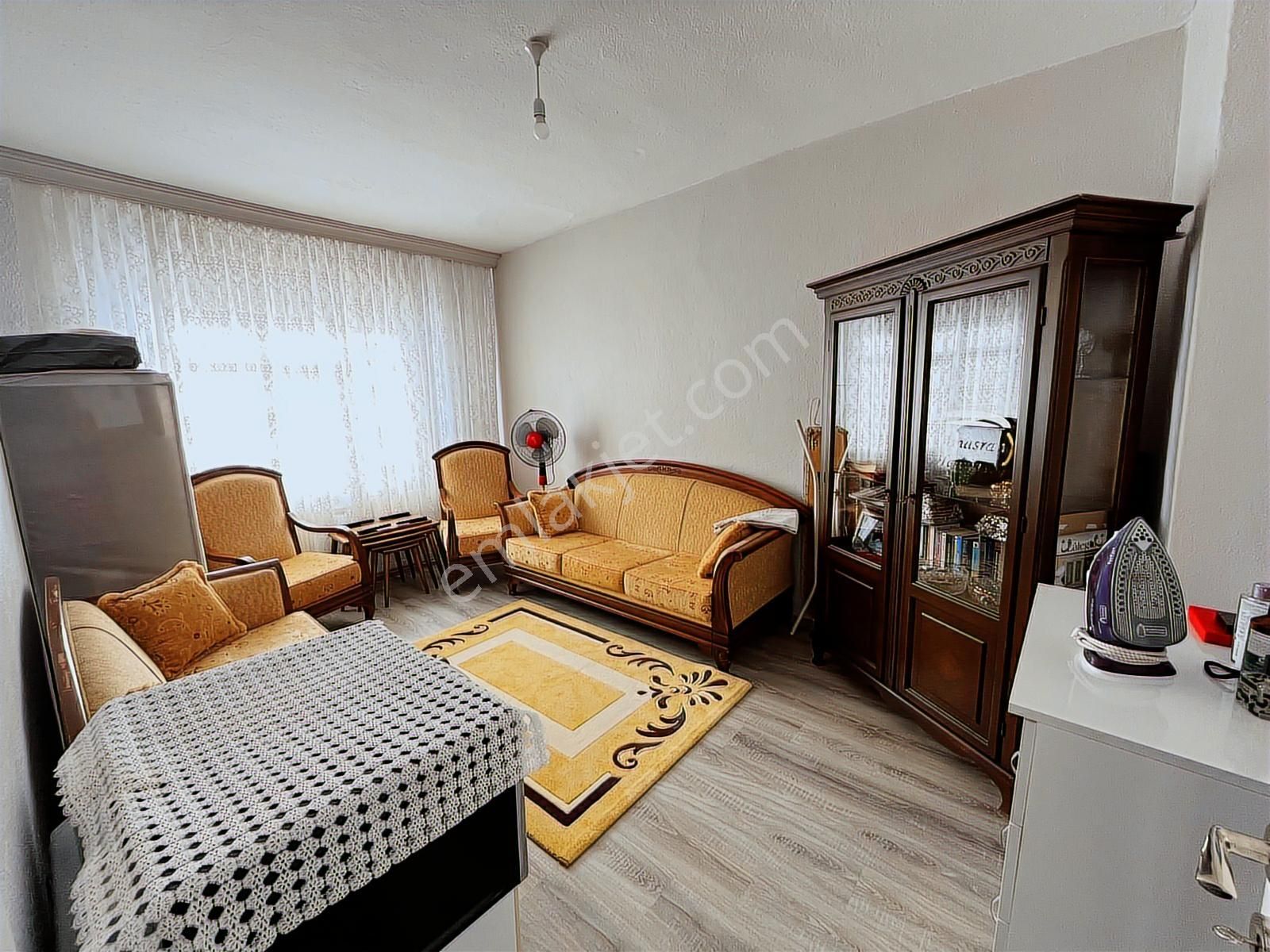 Cumhuriyet Mahallesinde Kuruş Masrafsız 2+1 Daire - Görsel 4