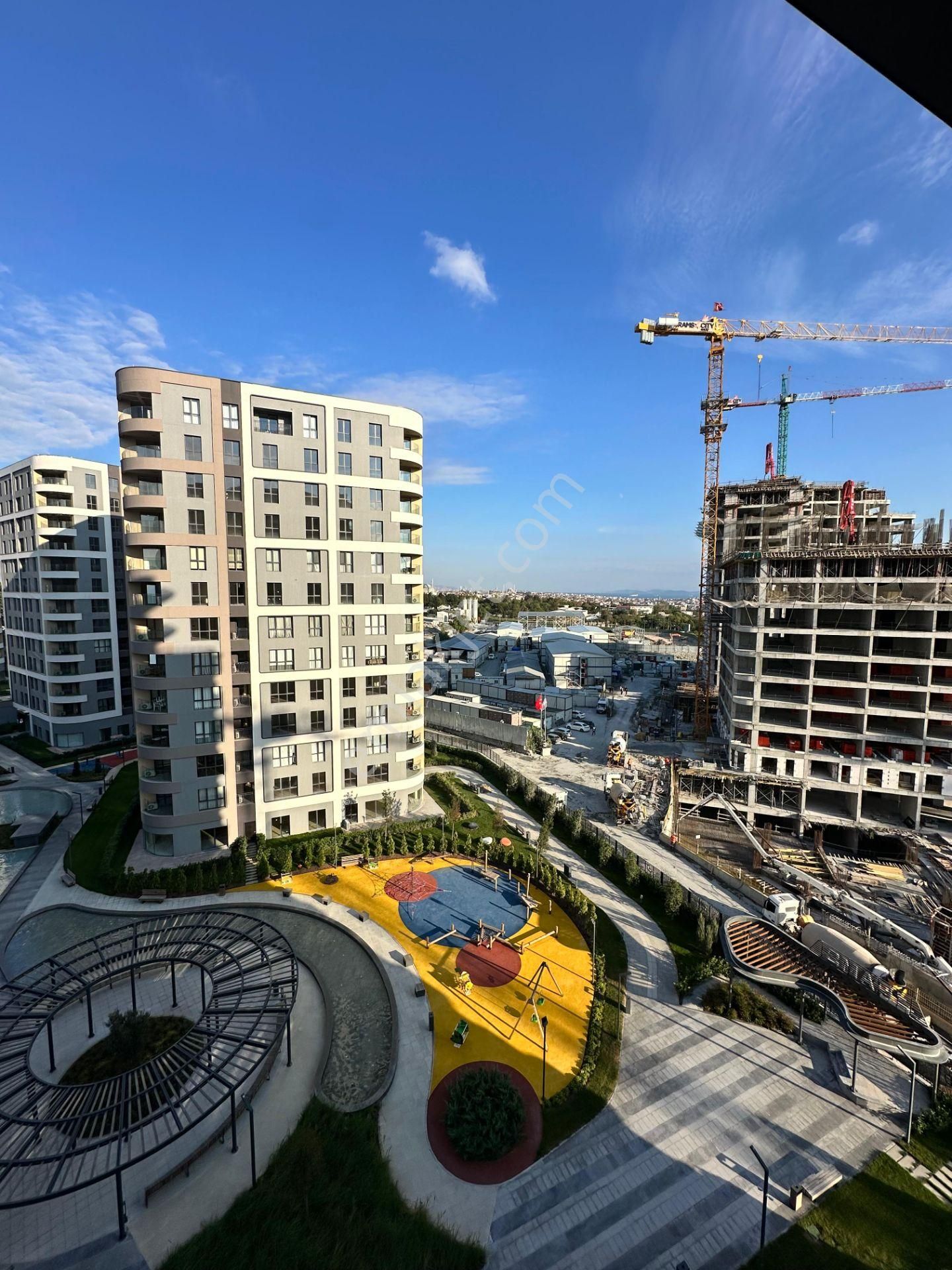 Ram's Cıty Haliç'te Deniz & Adalar & Peyzaj Manzaralı 1 + 1 - Görsel 5