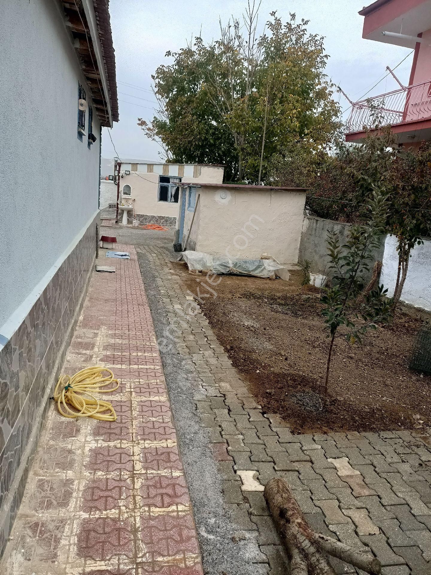 Bahçeli Müstakil Ev - Görsel 11