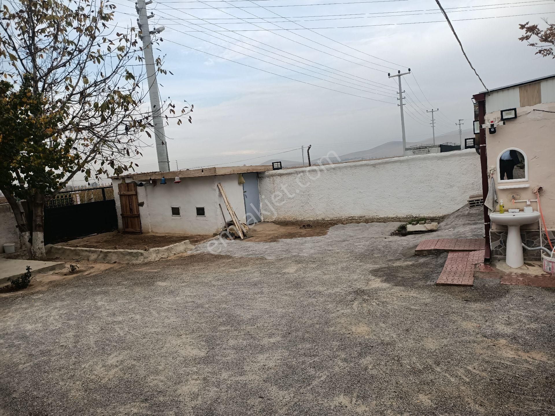 Bahçeli Müstakil Ev - Görsel 8