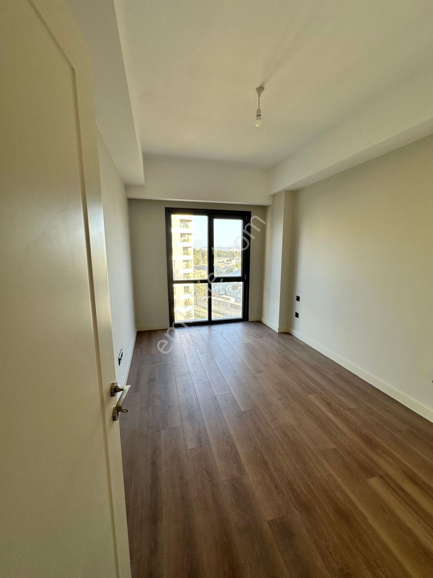 Ram's Cıty Haliç'te Deniz & Adalar & Peyzaj Manzaralı 1 + 1 - Görsel 9