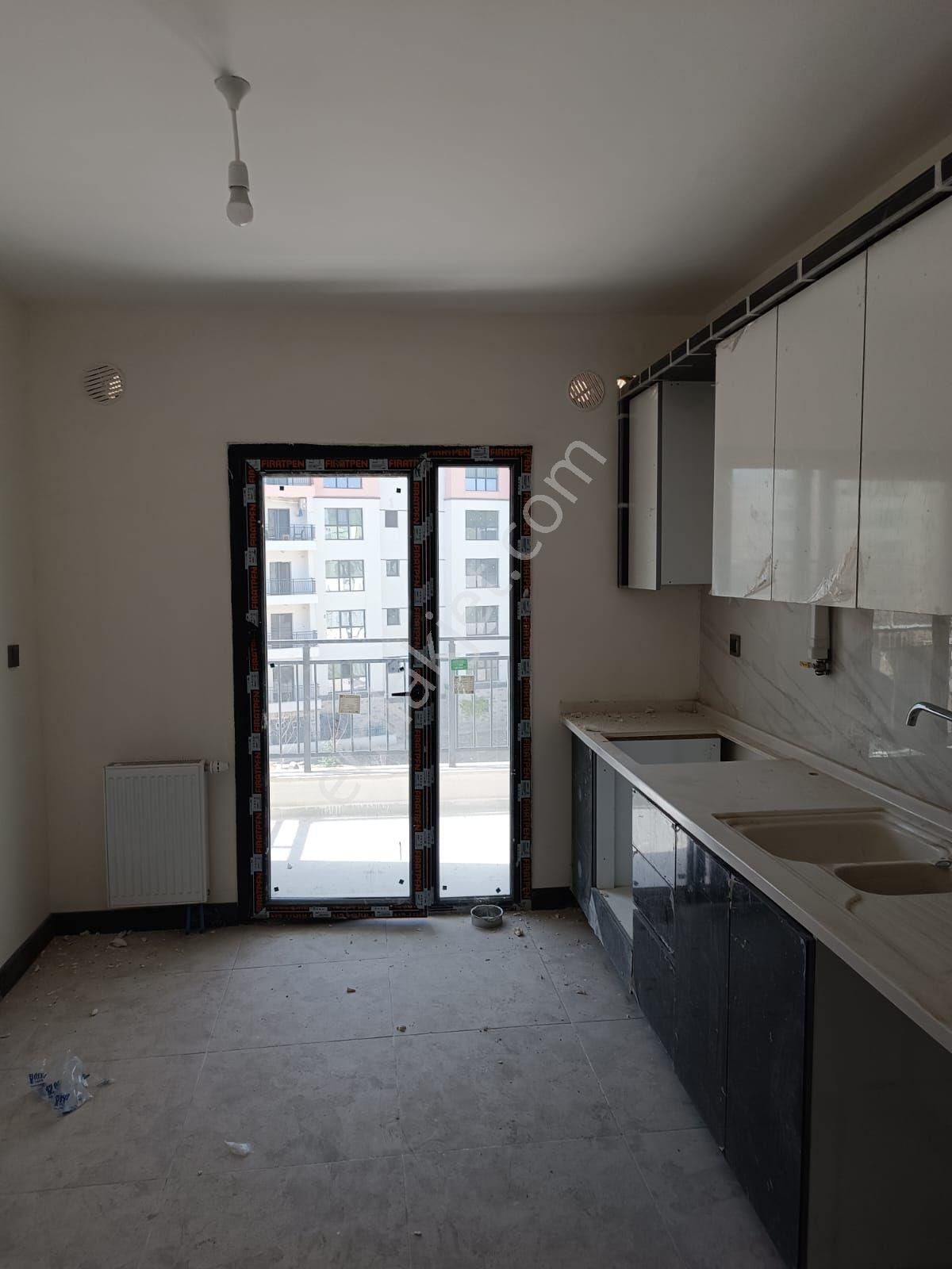 Hatay Antakya Dikmece 6 Bölge 5 Etap Kiralık 4 Kat Daire Okul Market Cadde Yürüme Mesafesinde - Görsel 2