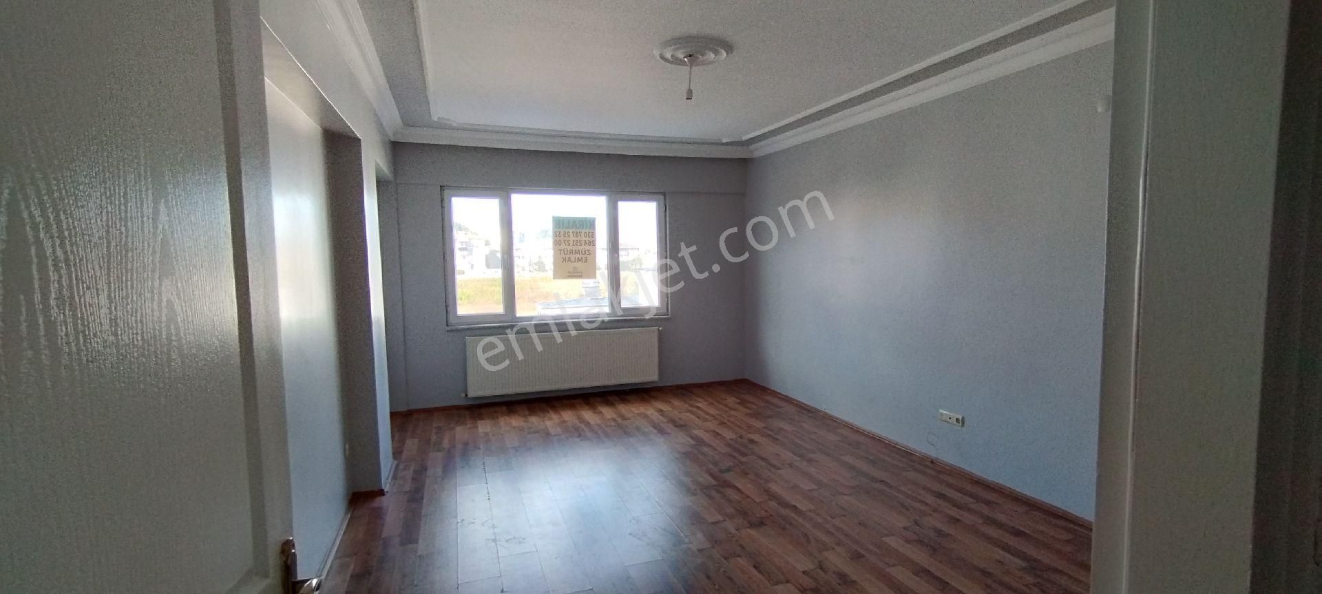 Sakarya Zümrüt Emlak'tan Camilide Valilik Yanında 3+1,120 M2 .kiralık Daire - Görsel 8