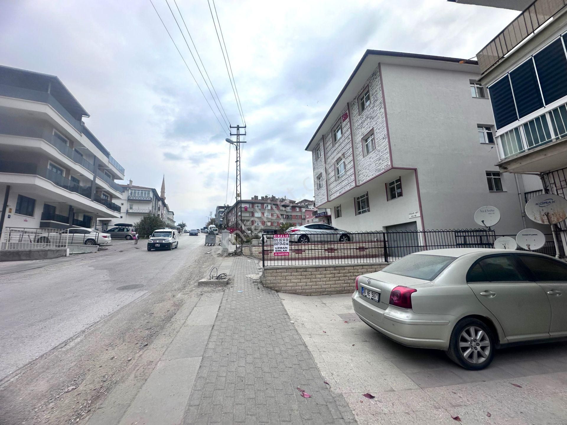 Uzman Emlak Ofisinden 19 Mayıs Mh. Türkay Sokak'da Kot-1'de 3+1 Daire - Görsel 24