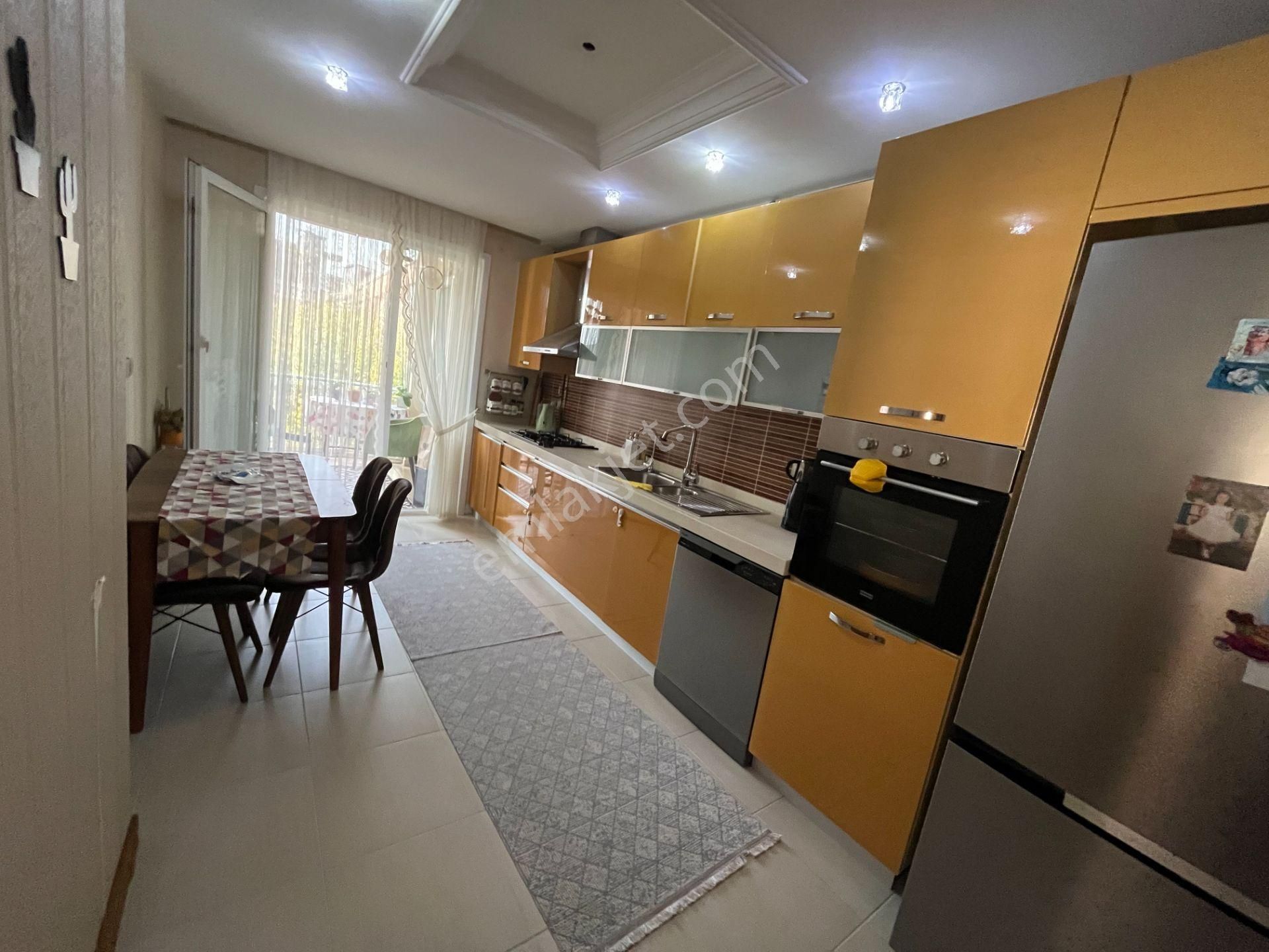 Büyükçekmece Fatih Mah Ultra Lüks Yeni Binada Geniş Arakat 3+1 Satılık Daire - Görsel 15