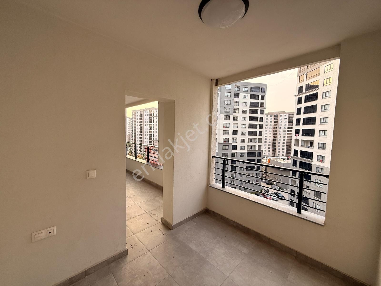 Kaçmaz Emlak Park Bulvar Kiralık Bakımlı 3+1 Daire - Görsel 18