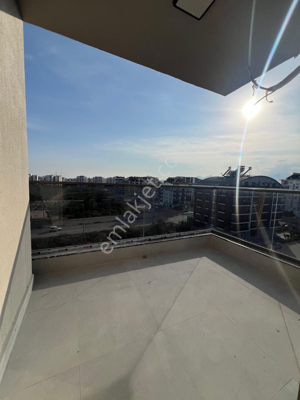 Şehir Hastanesinin Dibinde 5 Dakika Mesafe De 2+1 Daire - Görsel 18