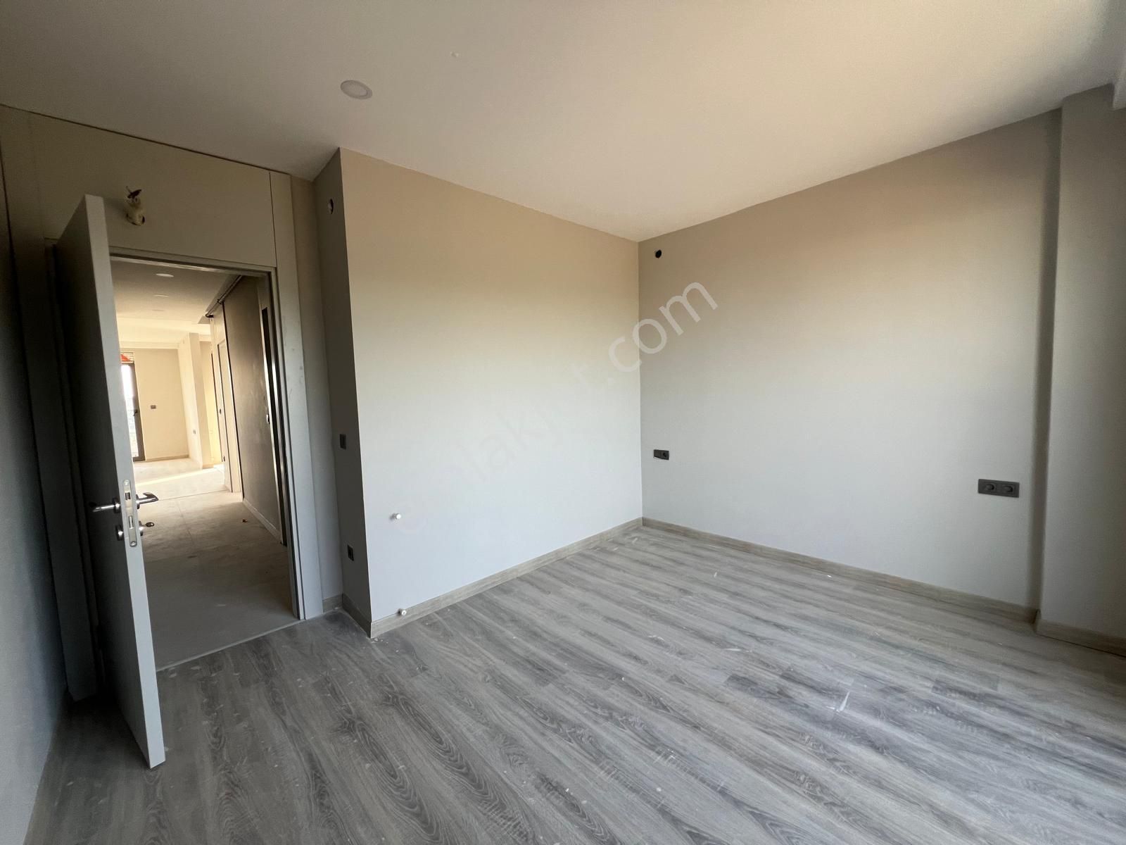 Şehir Hastanesinin Dibinde 5 Dakika Mesafe De 2+1 Daire - Görsel 9