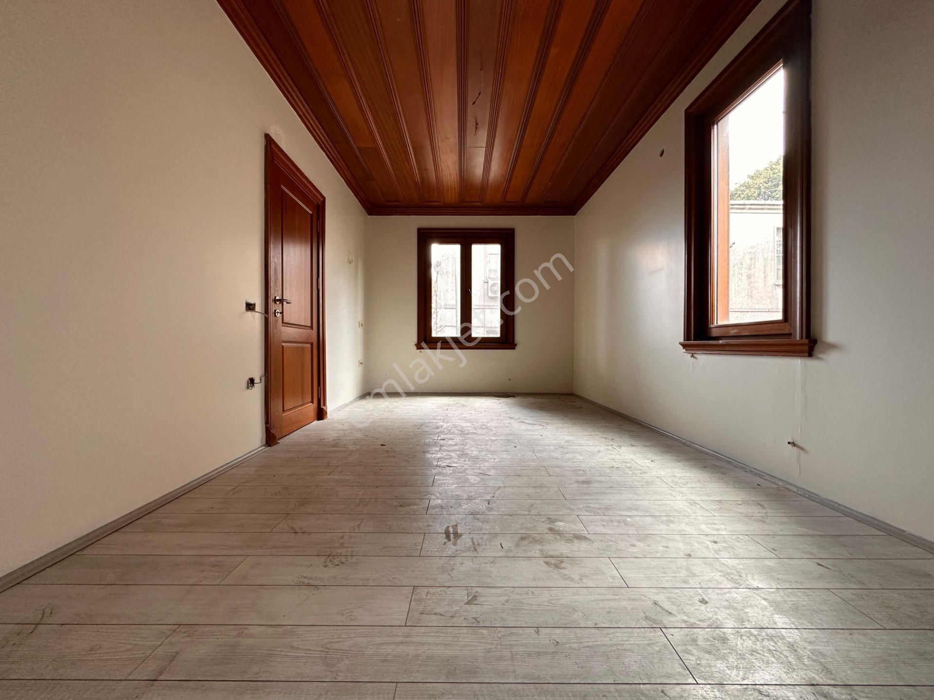 Next House'dan,boğazın Kalbinde,emirğan'da,tarihi,ahşap Köşk - Görsel 17