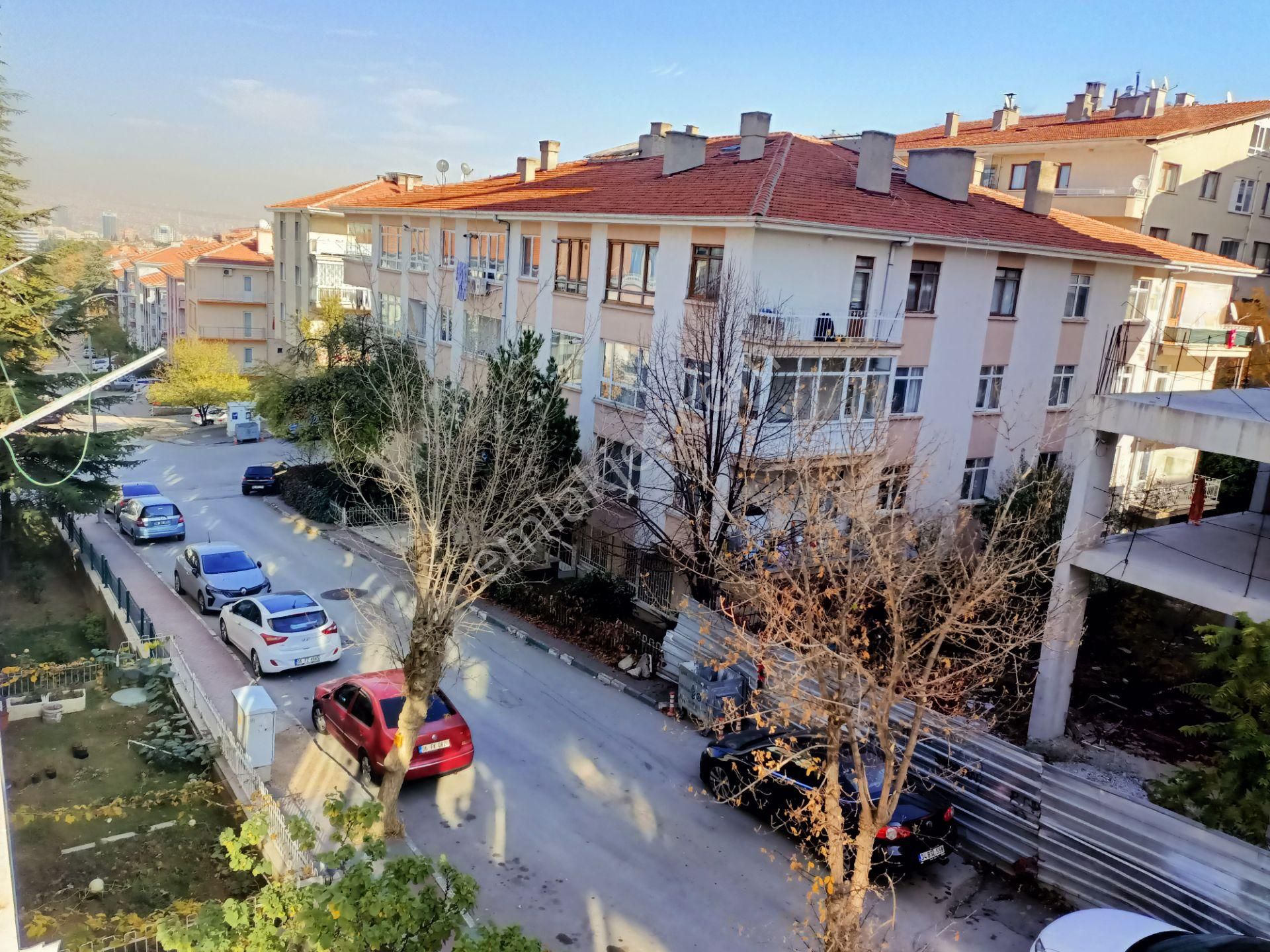 Asyapıdan Hakimevi-polisevi-ç.emeç Yakını 2.kat(arakat) Lüx Kombili - Görsel 31