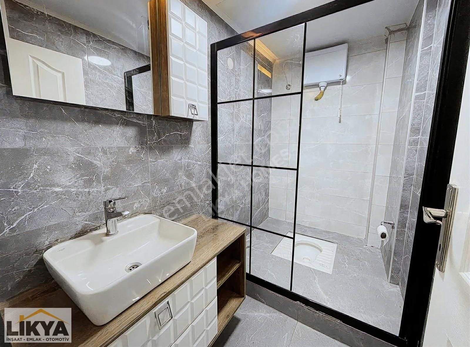 Patlangıçta Tamamen Yenilenmiş Oturuma Hazır 2+2 Dubleks Daire - Görsel 14