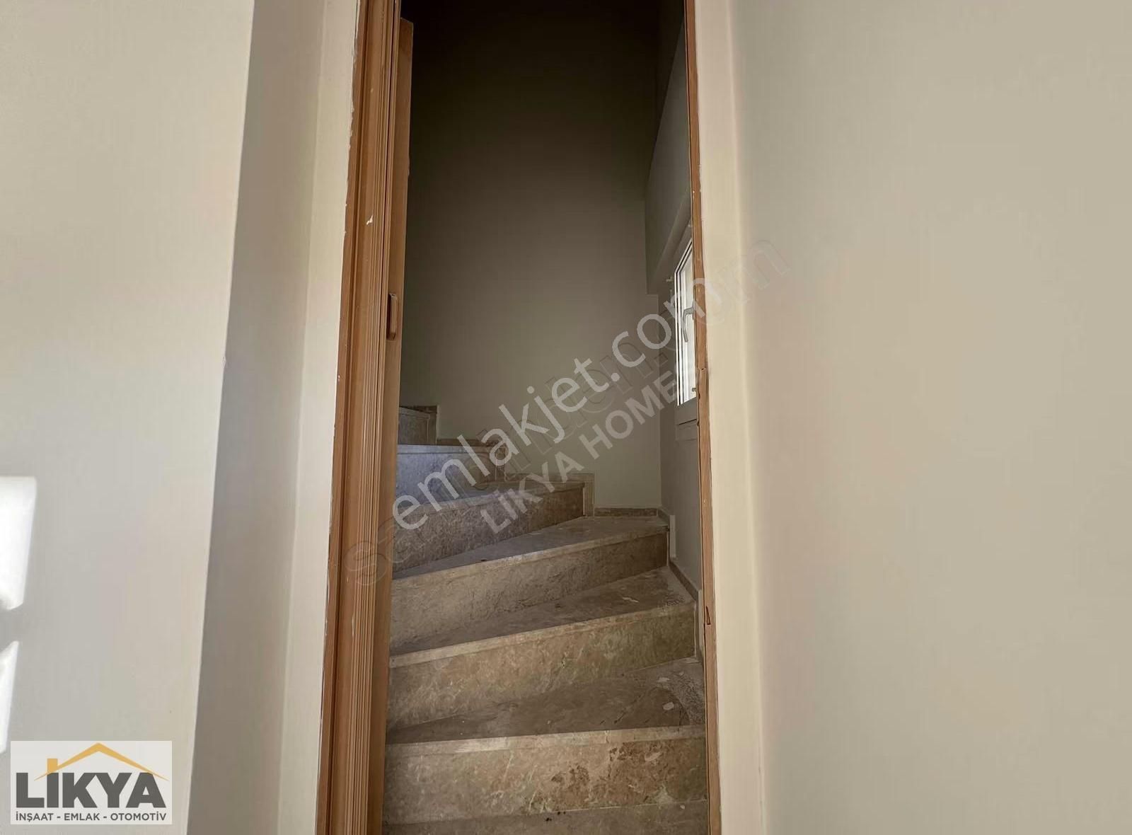 Taşyaka Mah. İçi Tadilatlı Tertemiz Geniş M2 Eşyasız Dubleks - Görsel 27