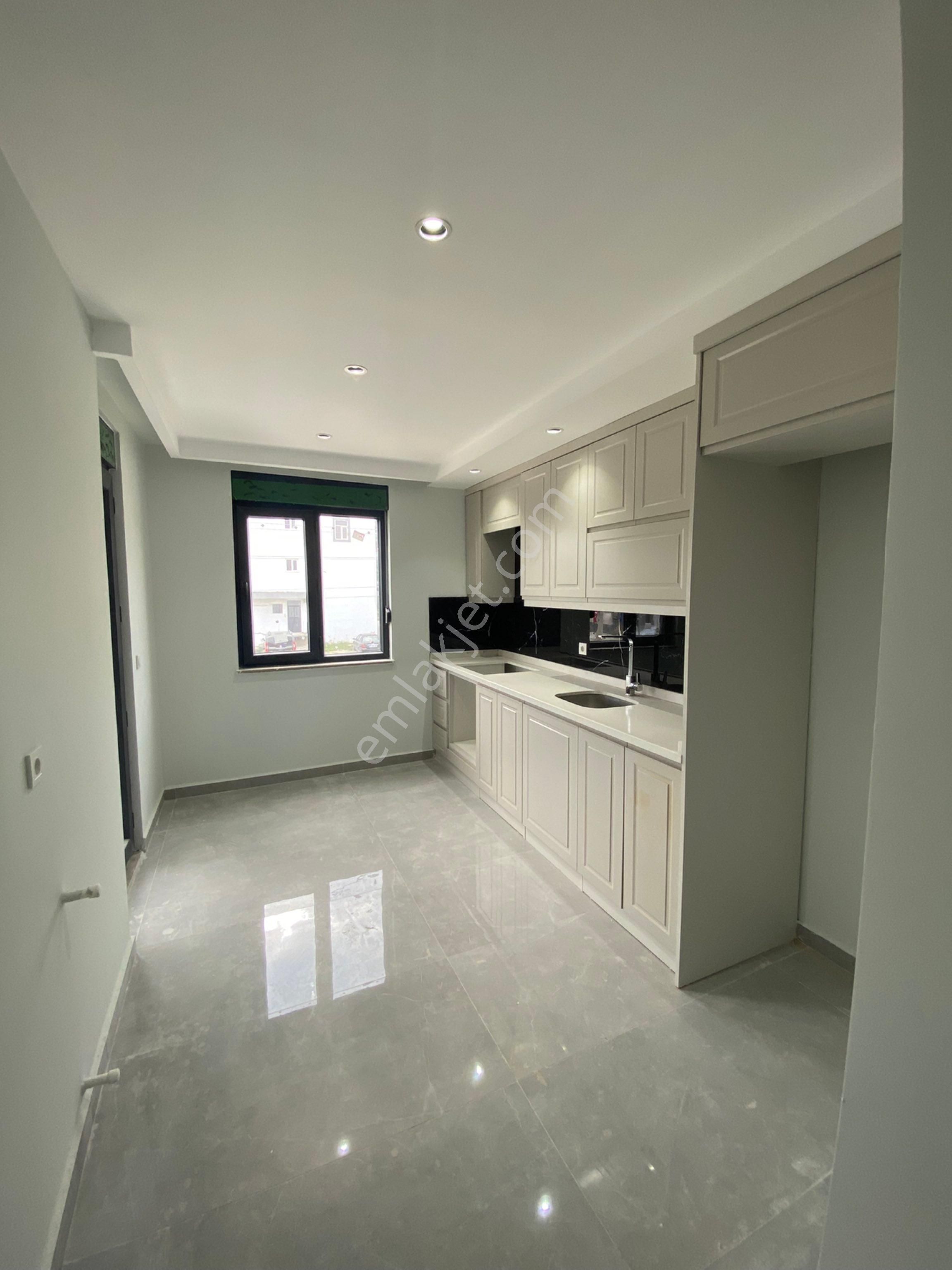 Sarılar Mahallesi 2 + 1 Ara Kat Köşe Dairemiz Satılıktır - Görsel 7