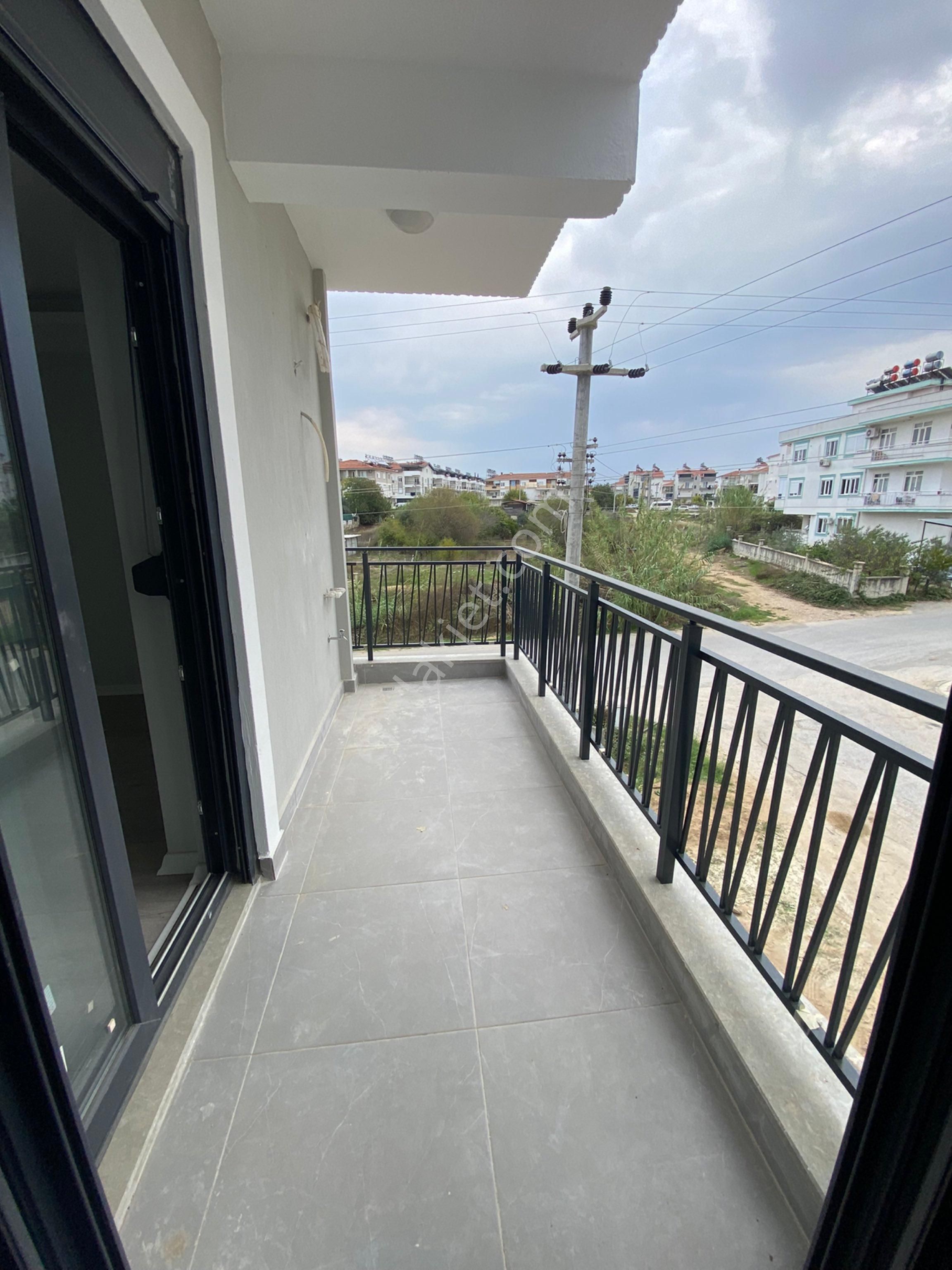 Sarılar Mahallesi 2 + 1 Ara Kat Köşe Dairemiz Satılıktır - Görsel 5