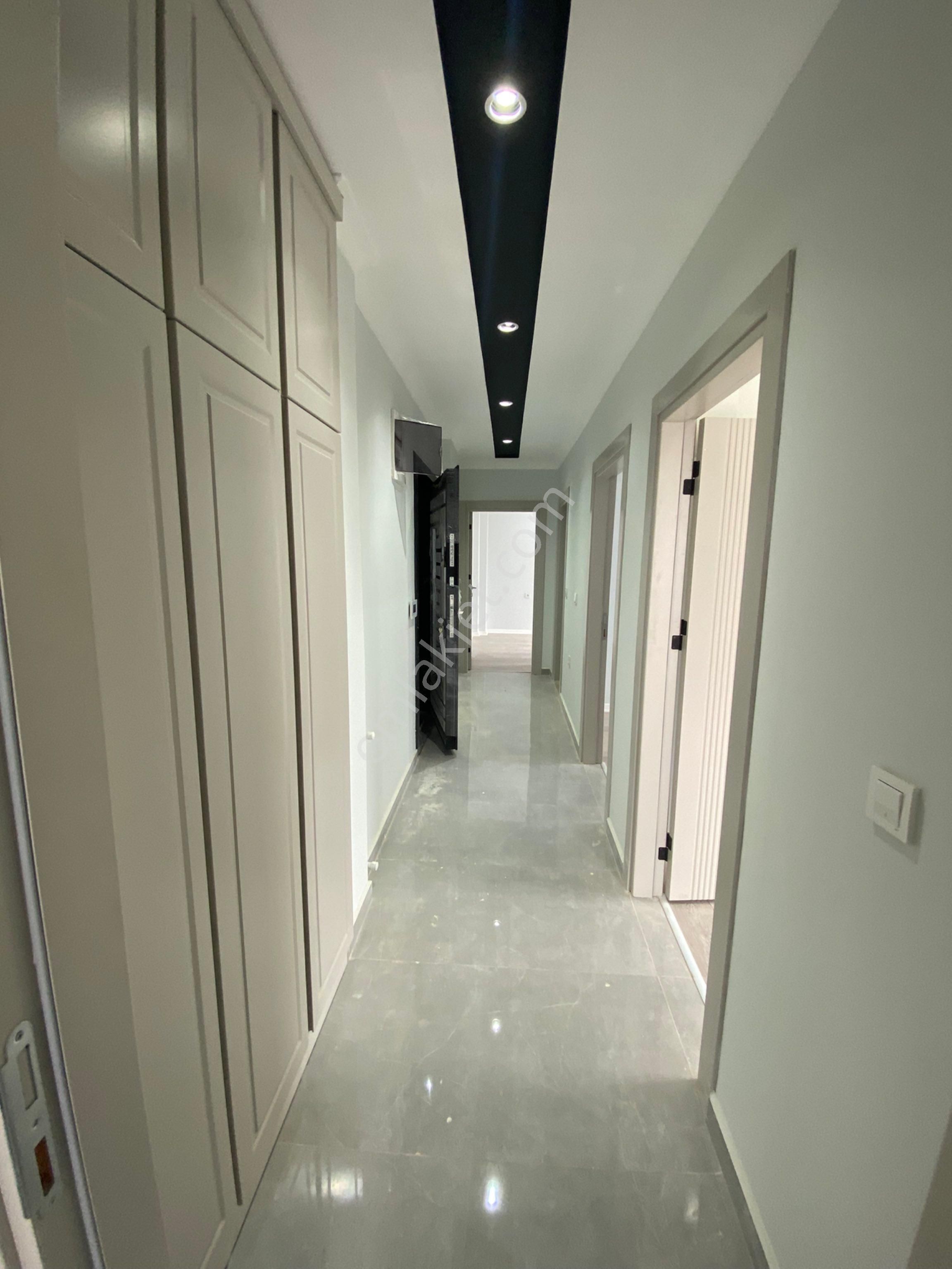 Sarılar Mahallesi 2 + 1 Ara Kat Köşe Dairemiz Satılıktır - Görsel 9