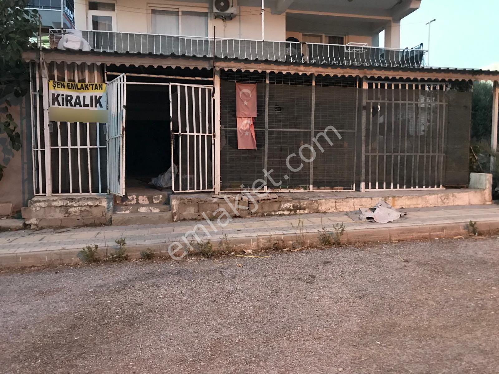 Manavgat Sarılarda 120mt Merkezi Konumda Dükkan