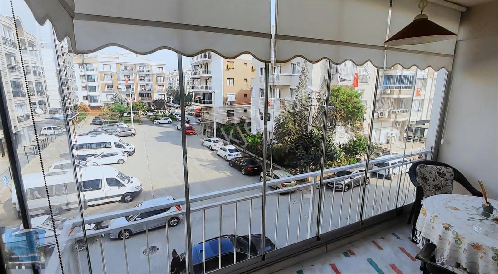 Şemikler İzban Yakını Satılık Önü Açık Ferah 3+1 Daire - Görsel 4