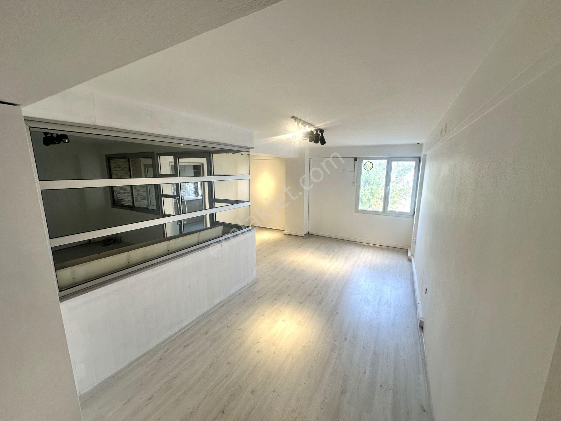 Çalışkan_dan Karabağlar Yeşillik Caddesinde Satılık Ofis &işyeri - Görsel 5