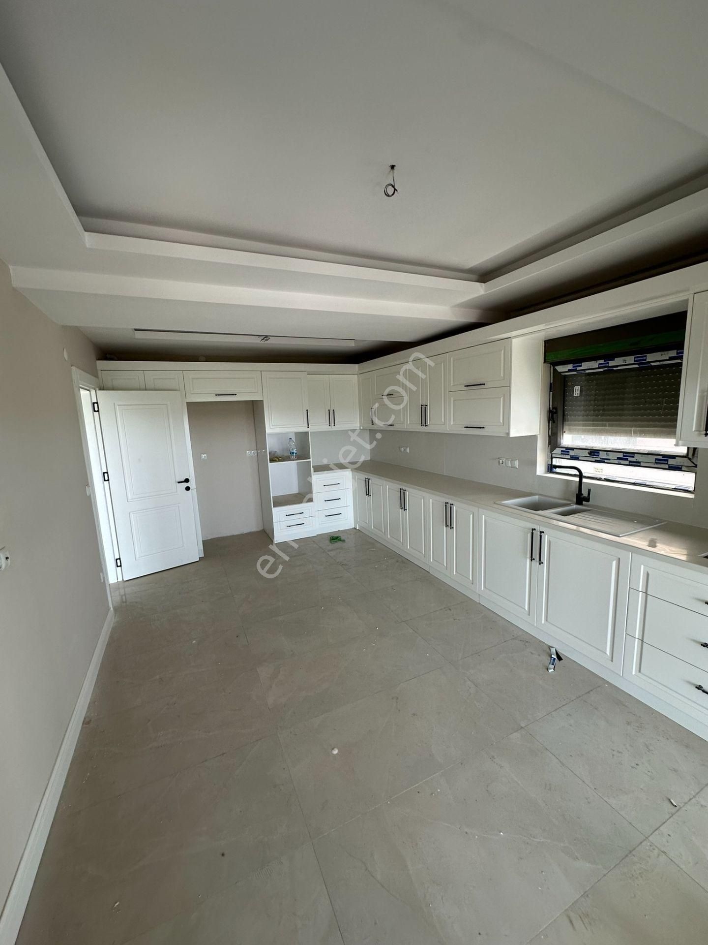 Albatros Pool Residence'ta 3+1 Son Daire - Görsel 29