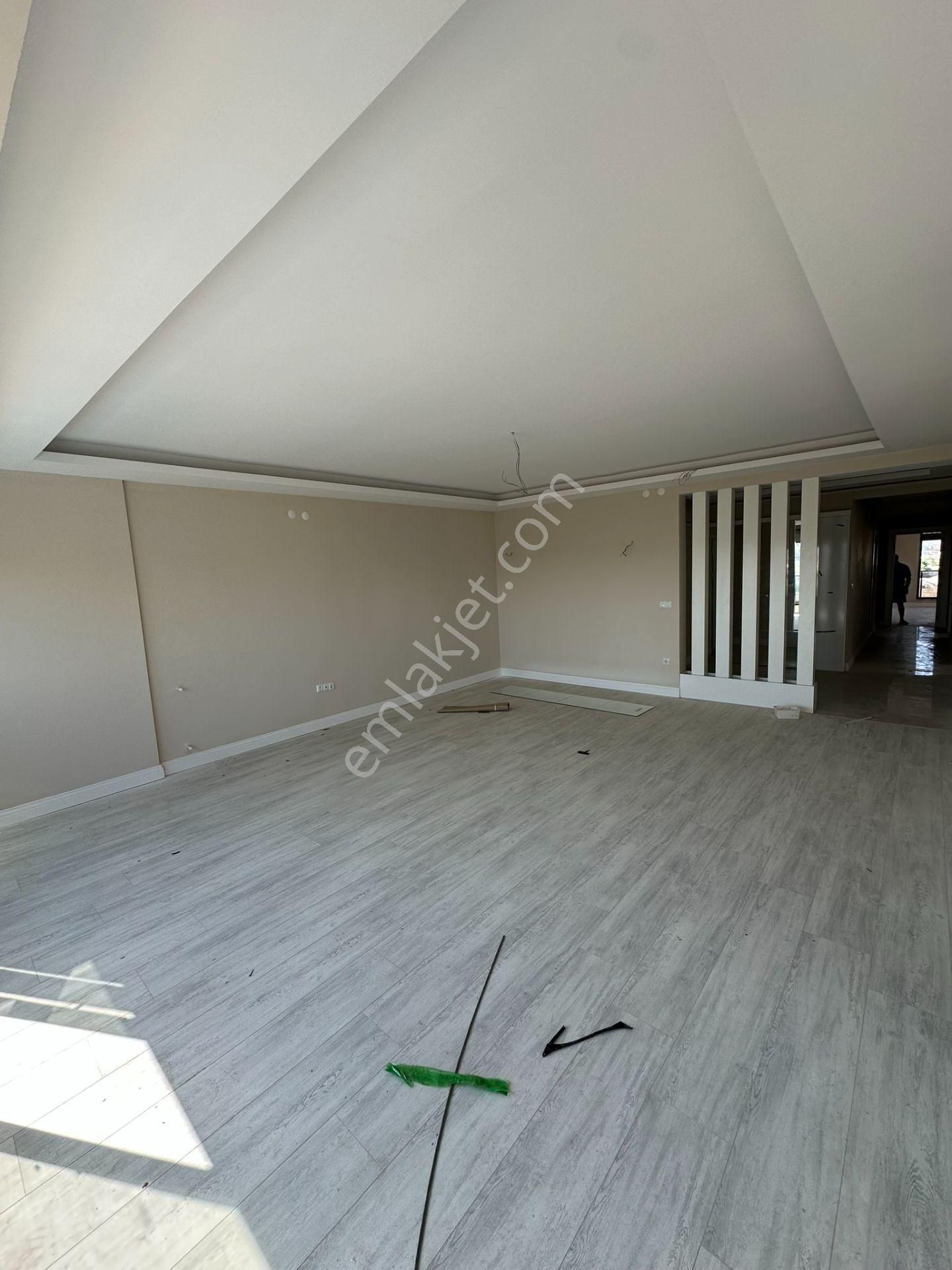 Albatros Pool Residence'ta 3+1 Son Daire - Görsel 25