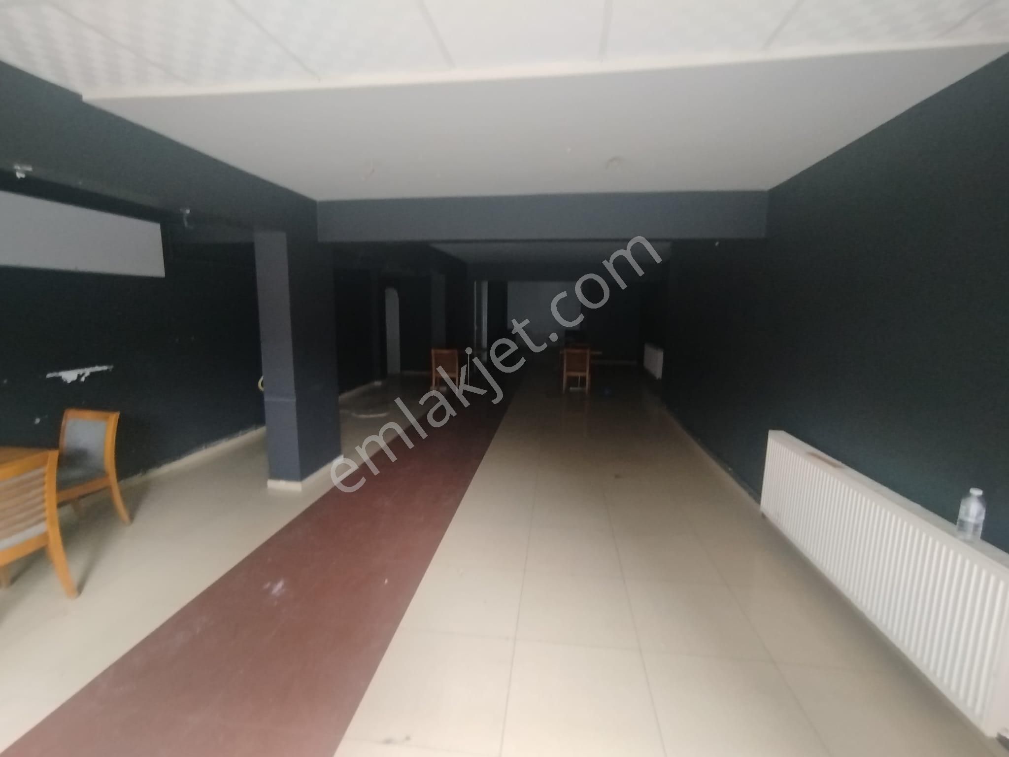 Gaziemir De Merkezi Konumda Kiralık 2 Katlı Doğalgazlı Bacalı Dükkan - Görsel 8