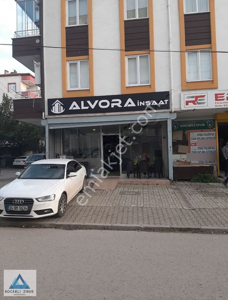 Körfez Tuğrul Caddesi Yakını Satılık Dükkan - Görsel 4