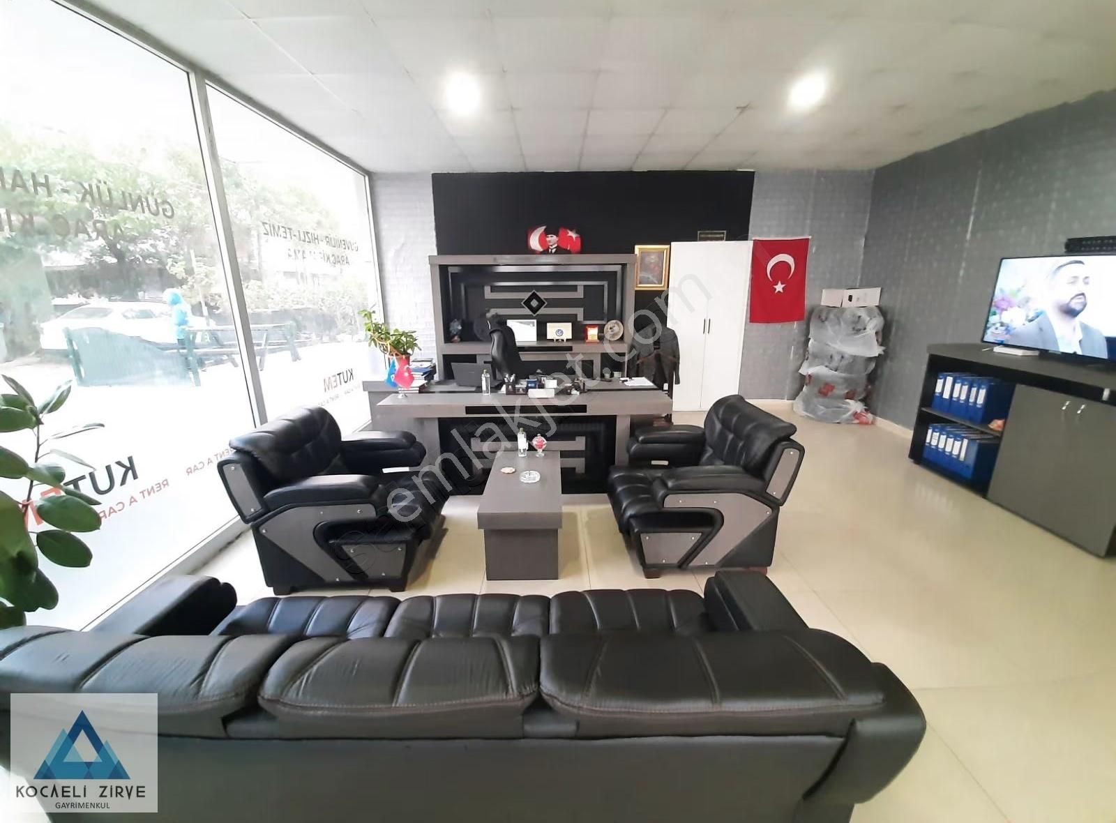 Körfez Tuğrul Caddesi Yakını Satılık Dükkan