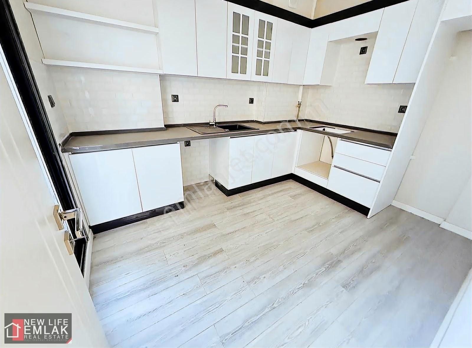 Kuşadası Değirmenderede Salon Mutfak Ayrı Satılık Daire - Görsel 7