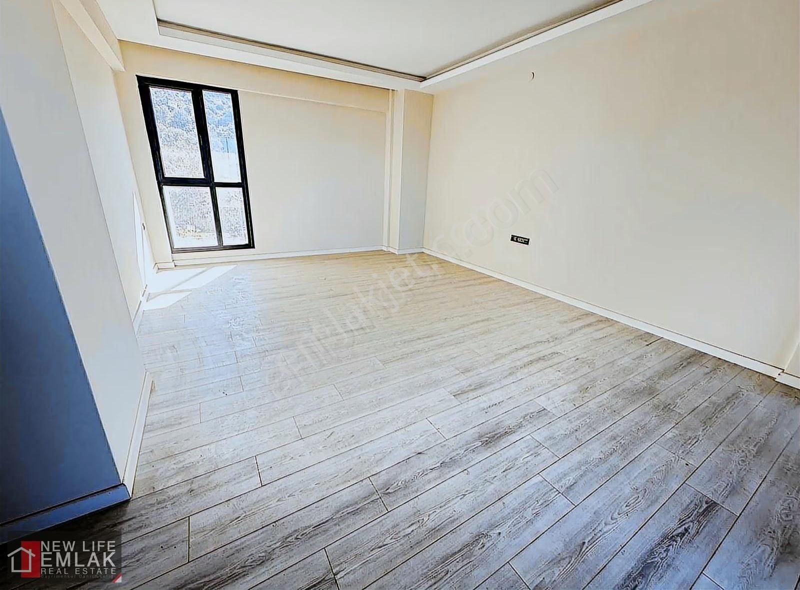 Kuşadası Değirmenderede Salon Mutfak Ayrı Satılık Daire - Görsel 17