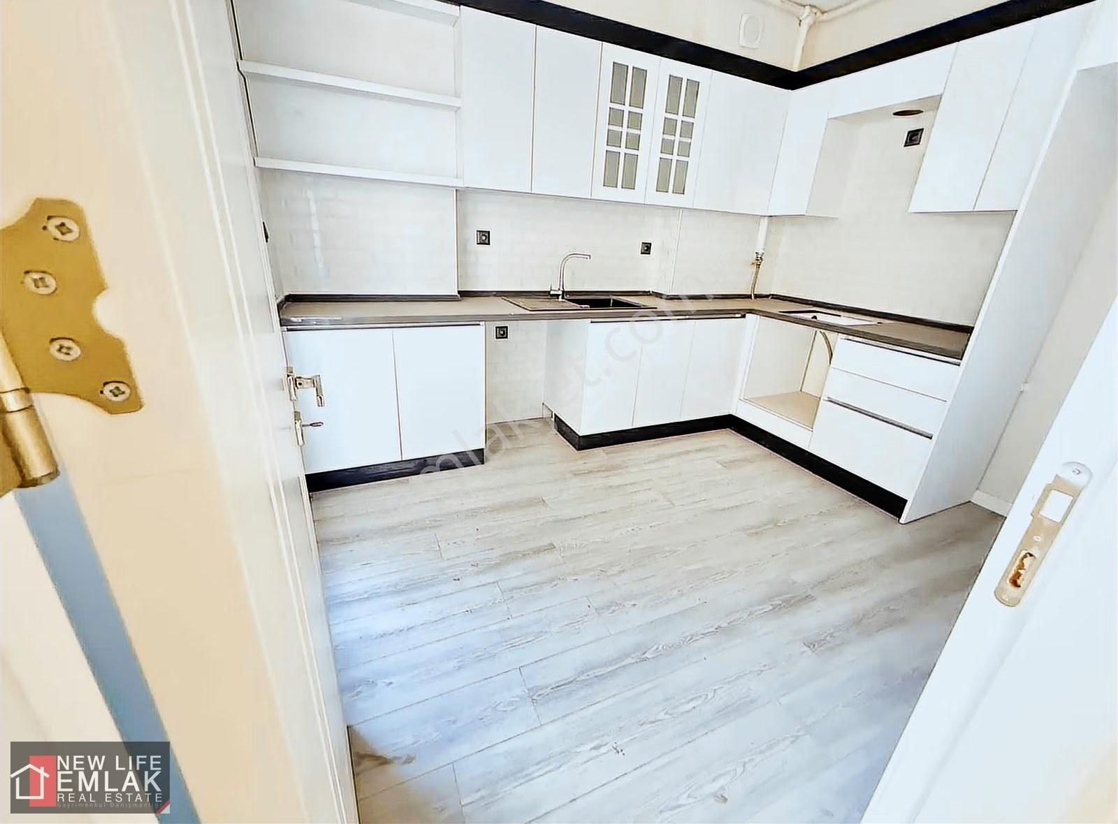 Kuşadası Değirmenderede Salon Mutfak Ayrı Satılık Daire - Görsel 21