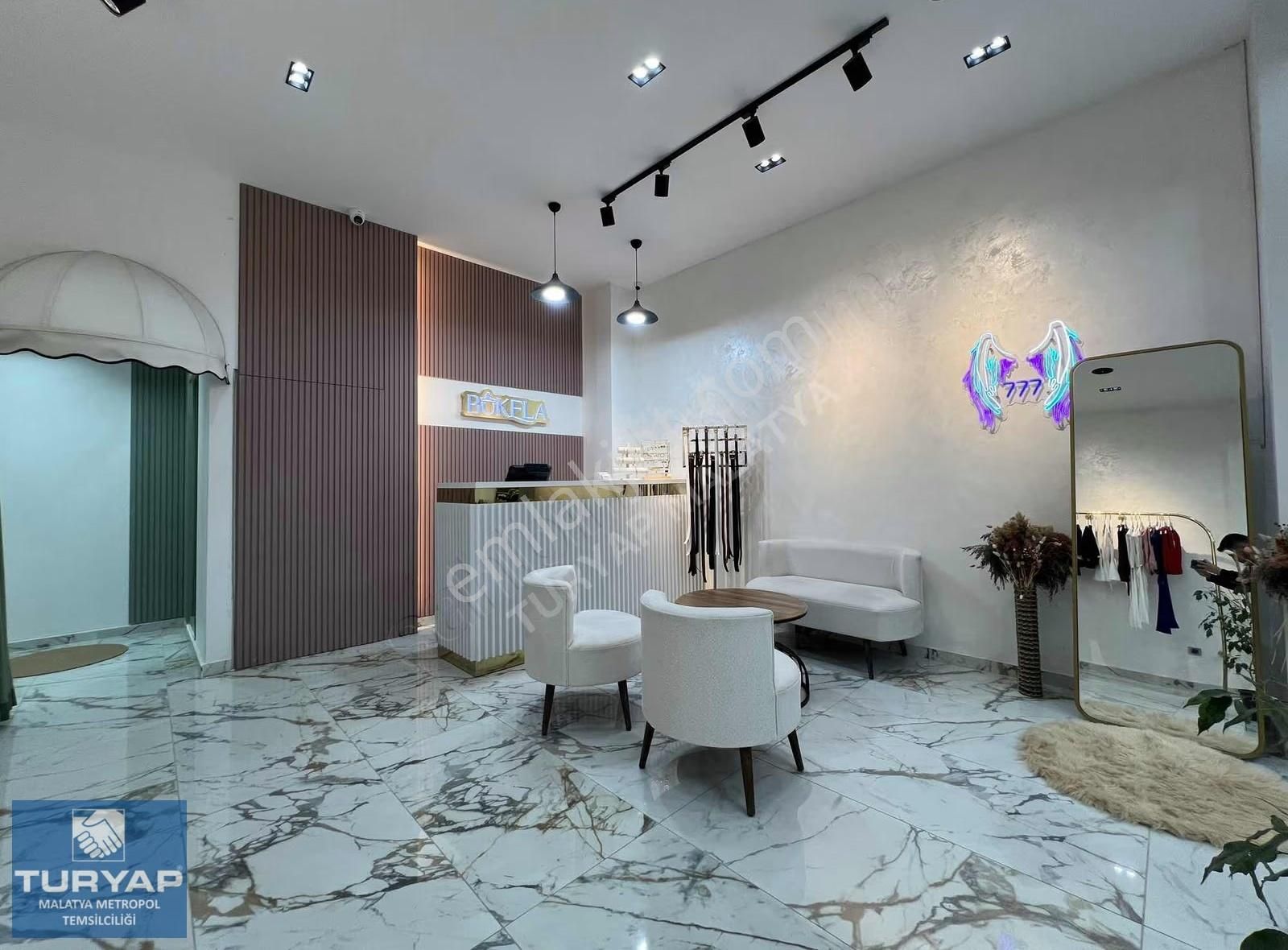 Turyap Metropol'den Güngör Caddesinde Devren Kiralık Butik - Görsel 3