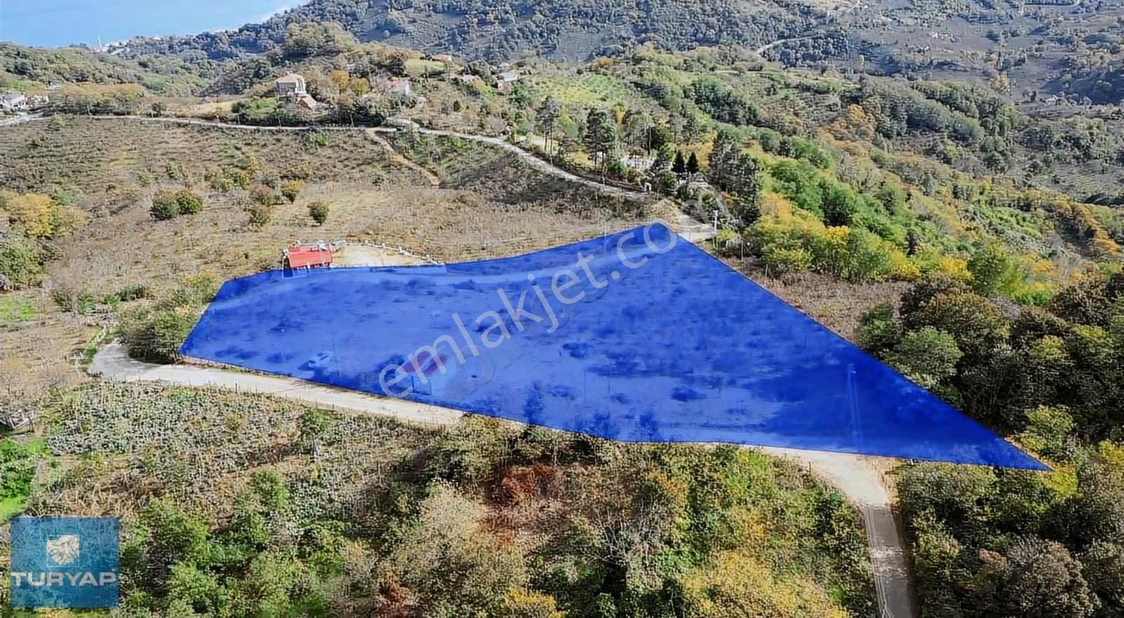 Yason'da Yola Çift Cepheli Parselenebilir Satılık 8410 M2 Arsa - Görsel 9