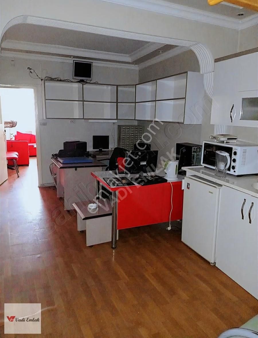 Ardalada Satılık Ofis Veya 1+1 Daire Malzemeleri İçinde Uygun - Görsel 19