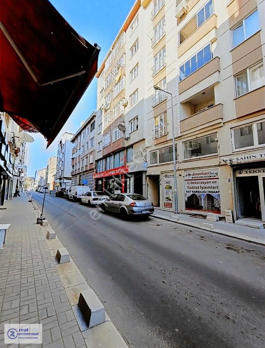 Şeyhsinan Mahallesi Atatürk Bulvarı Üzeri Arakat 3+1 Geniş Daire - Görsel 11