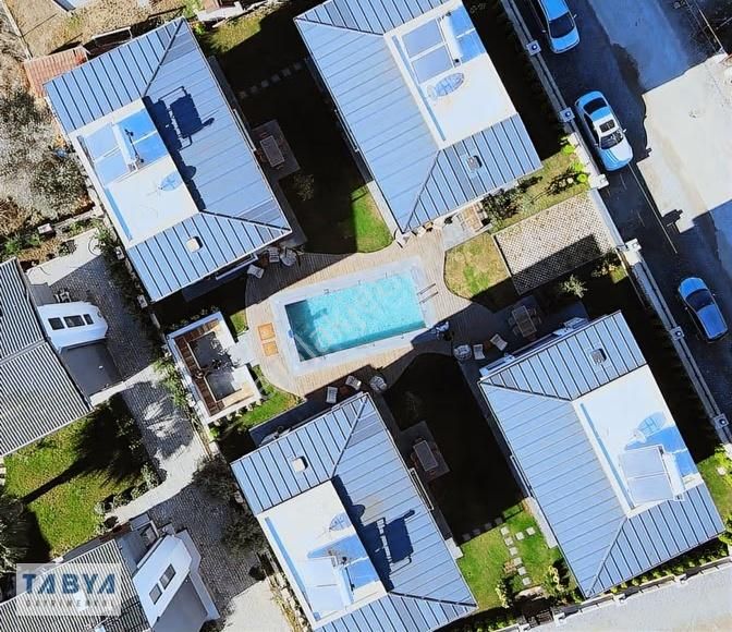 Tam Müstakil Sığacık'da Site İçerisinde 3+1 Havuzlu Villa - Görsel 3