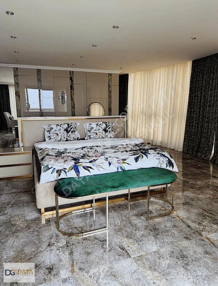 Tepe Mah. Deniz Manzaralı Ultra Lux 5+2 Villa - Görsel 14