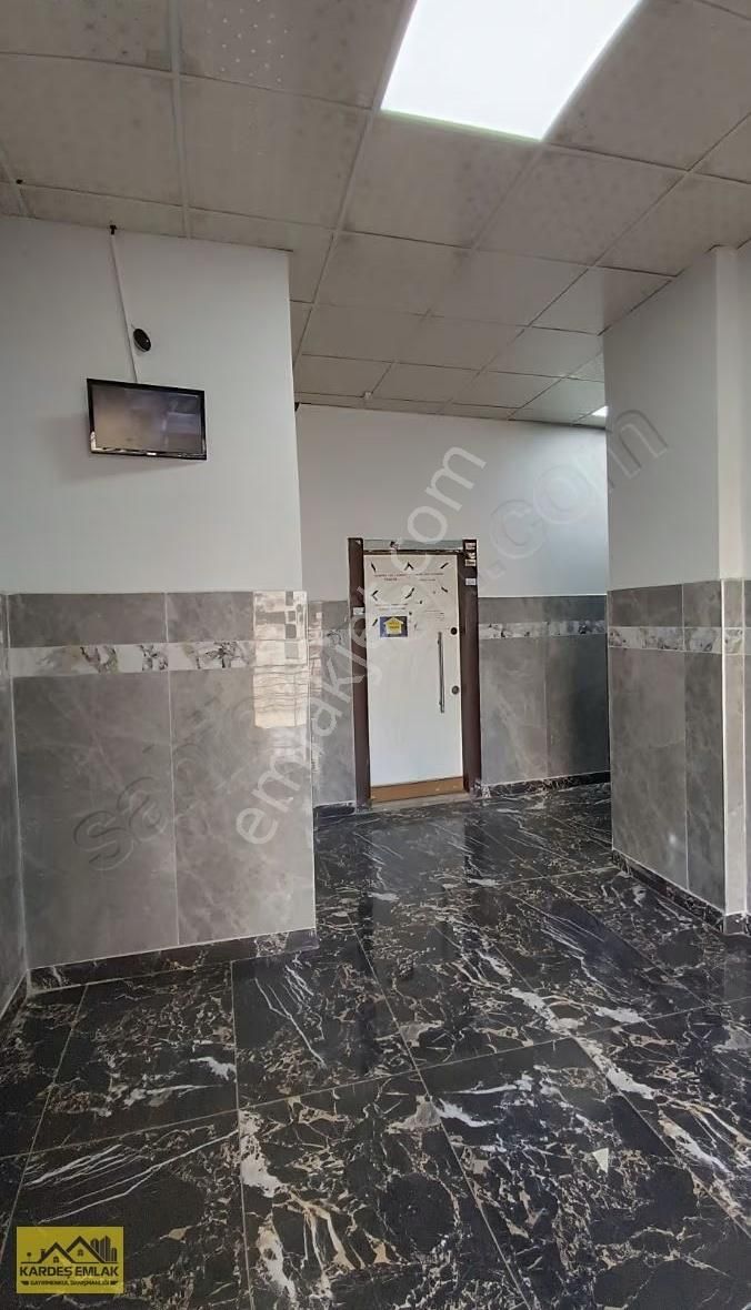 Univerisite Karşısı Çatalan Cadde Üzeri Eşyalı İskanlı 1+1 - Görsel 7