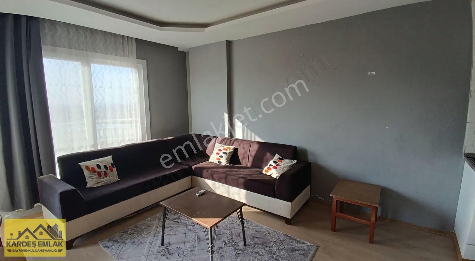 Univerisite Karşısı Çatalan Cadde Üzeri Eşyalı İskanlı 1+1 - Görsel 3