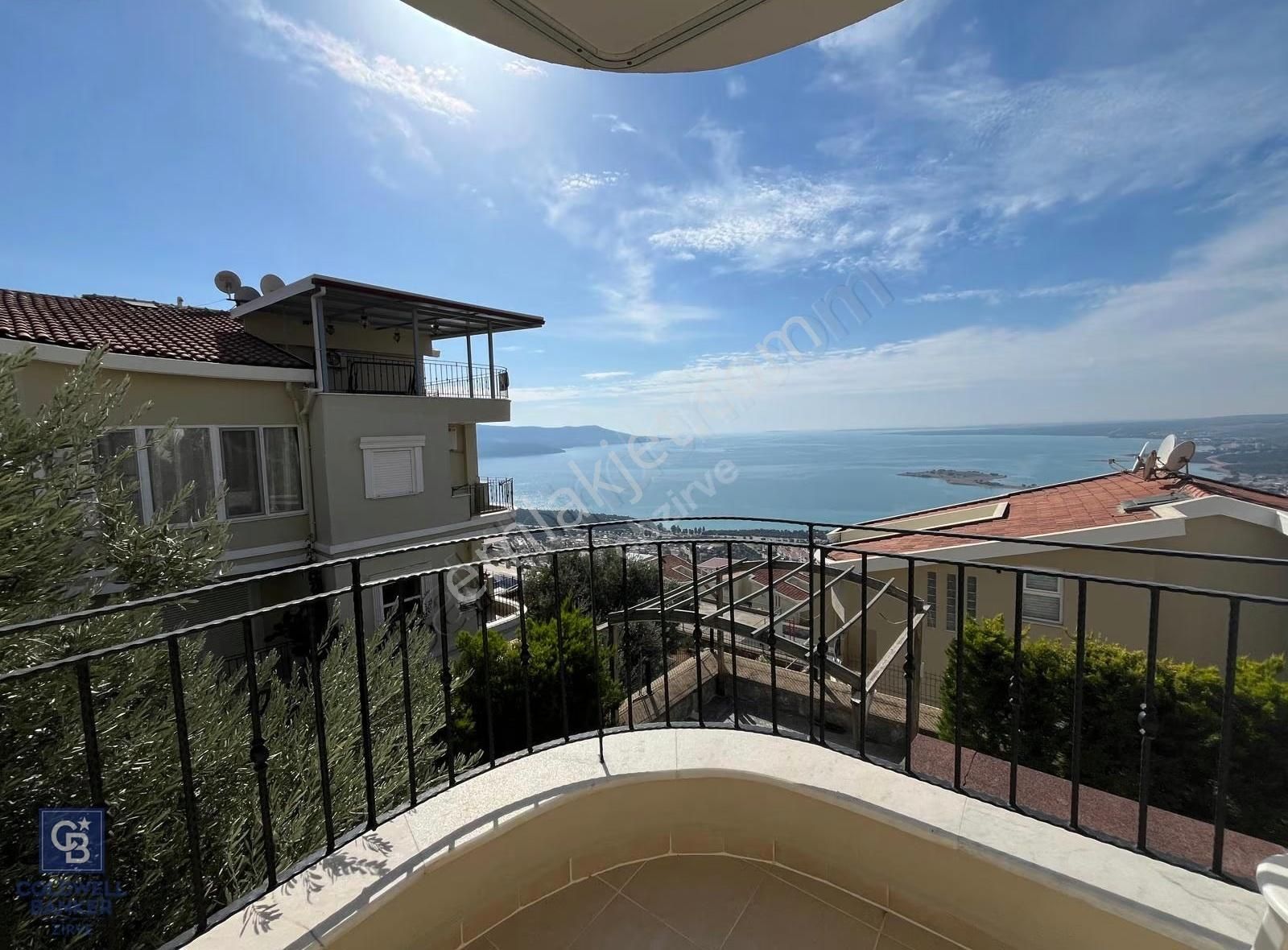 Maviyle İç İçe Eşsiz Deniz Manzaralı 3+1 Bahçe Dubleksi - Görsel 13