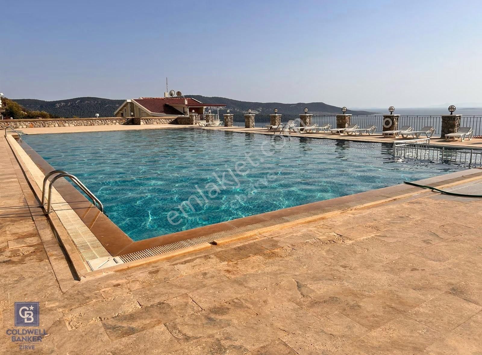 Maviyle İç İçe Eşsiz Deniz Manzaralı 3+1 Bahçe Dubleksi - Görsel 33