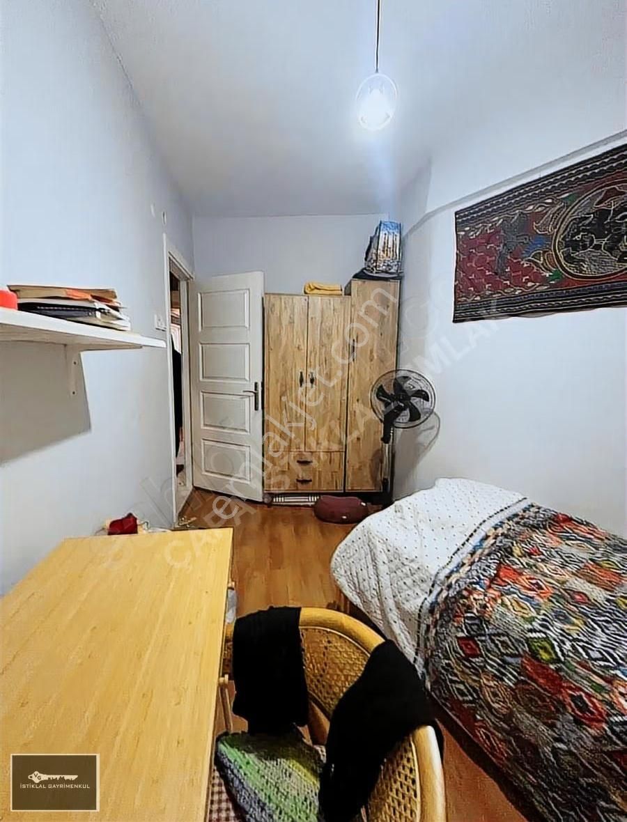 Çapa Şehremini Merkezi Konumda Satılık Daire - Görsel 12