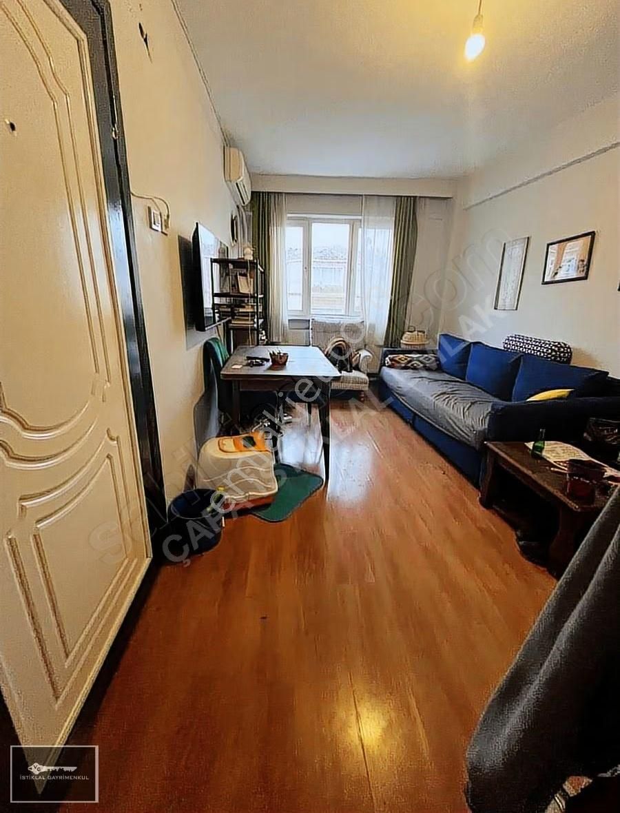 Çapa Şehremini Merkezi Konumda Satılık Daire