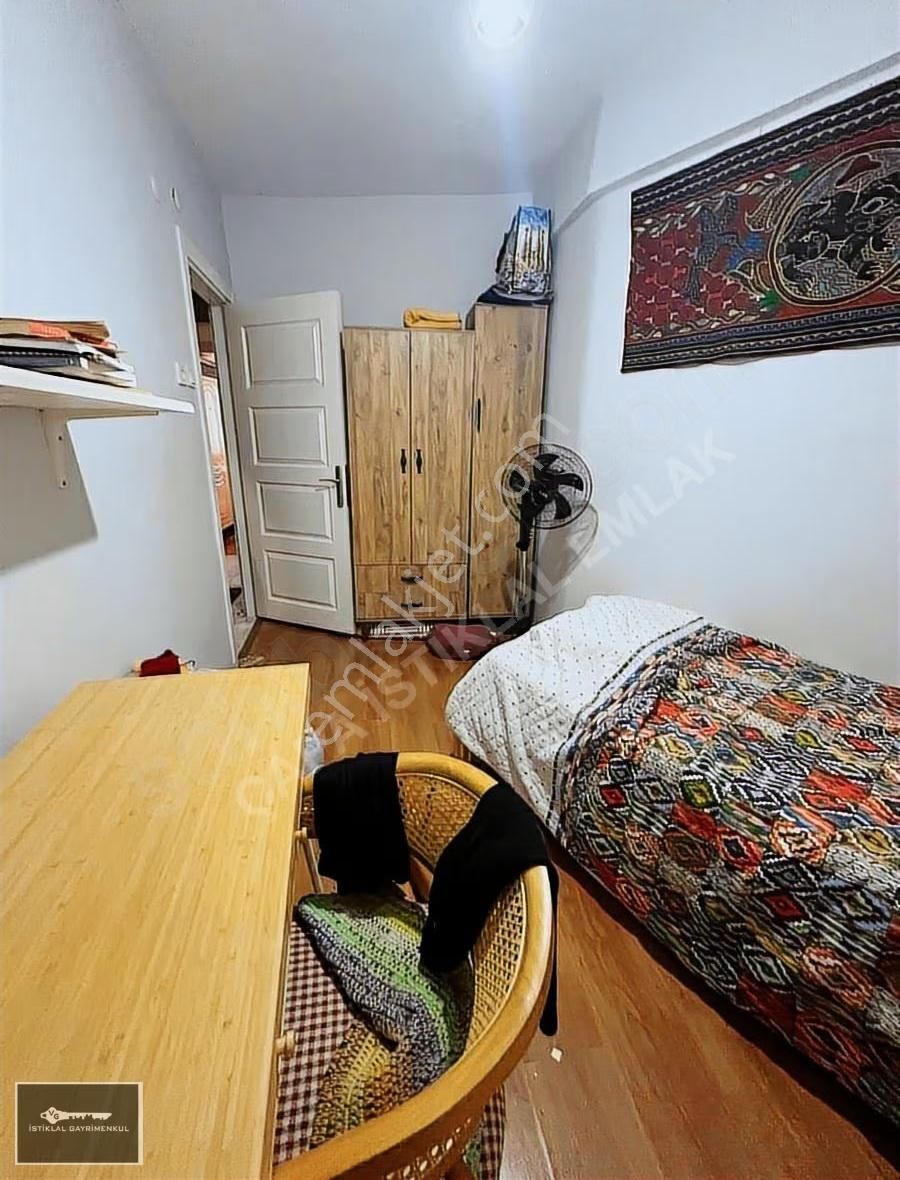 Çapa Şehremini Merkezi Konumda Satılık Daire - Görsel 6