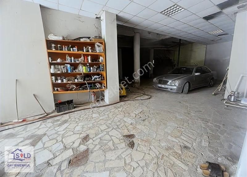Urla' Da Merkezi Lokasyonda Kiralık İş Yeri - Görsel 15